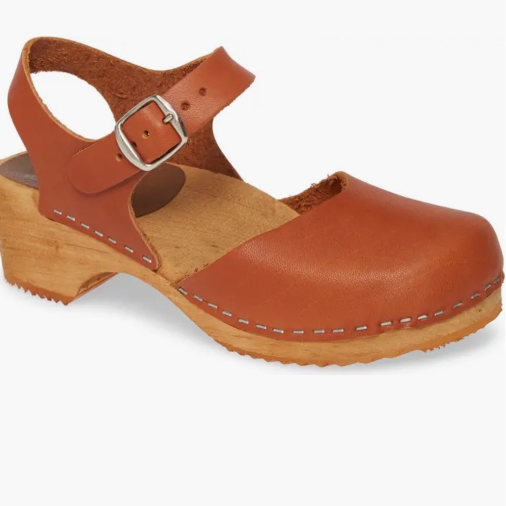 MIA Leather Clogs